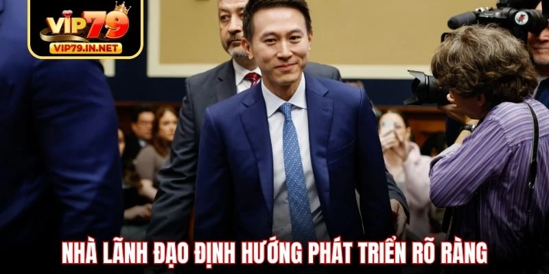 Nhà lãnh đạo định hướng phát triển rõ ràng Nhà lãnh đạo định hướng phát triển rõ ràng